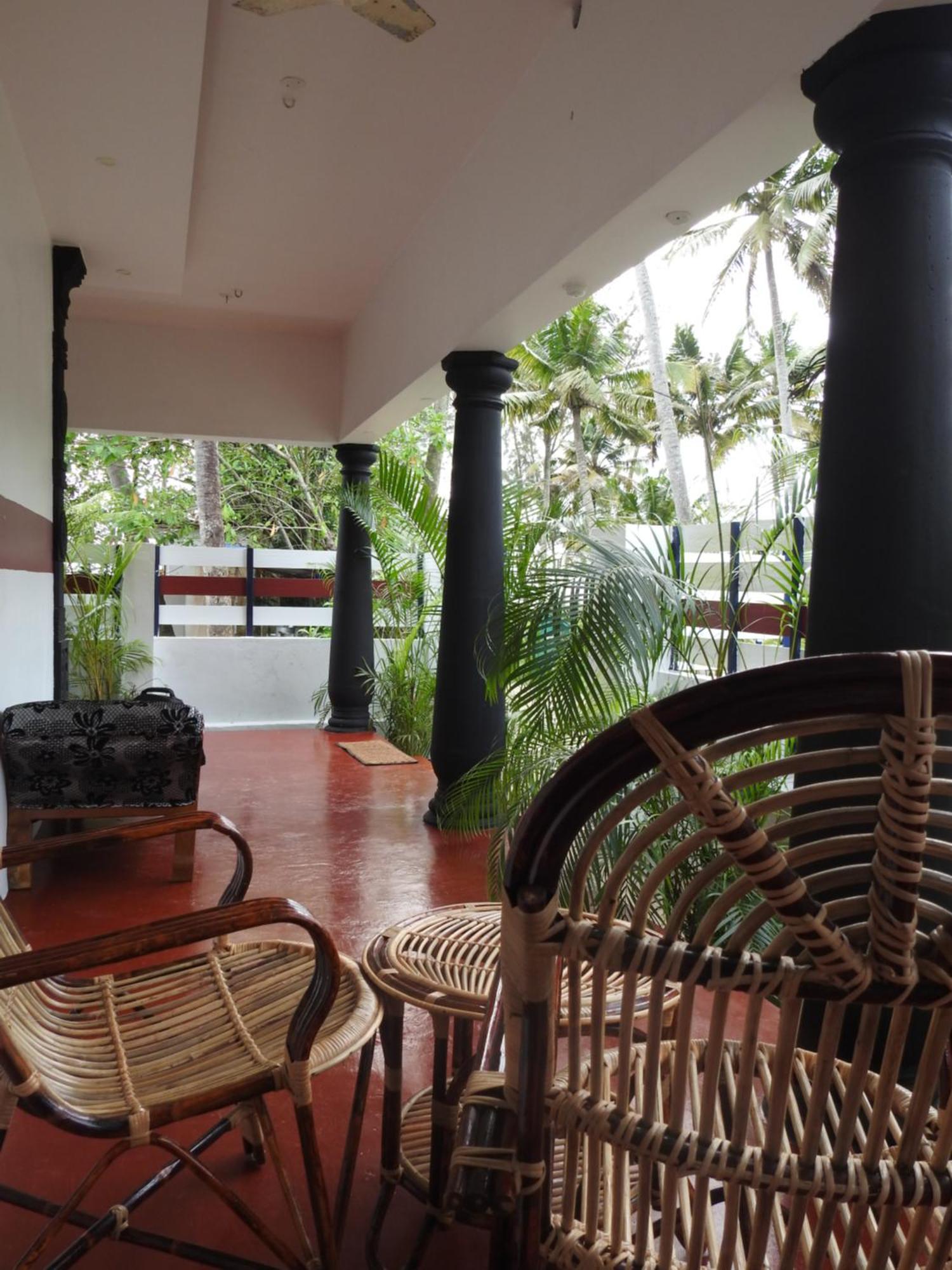 Shoreline Marari Beach Villa At Golden Beach Mararikulam アーラップーザ県 エクステリア 写真