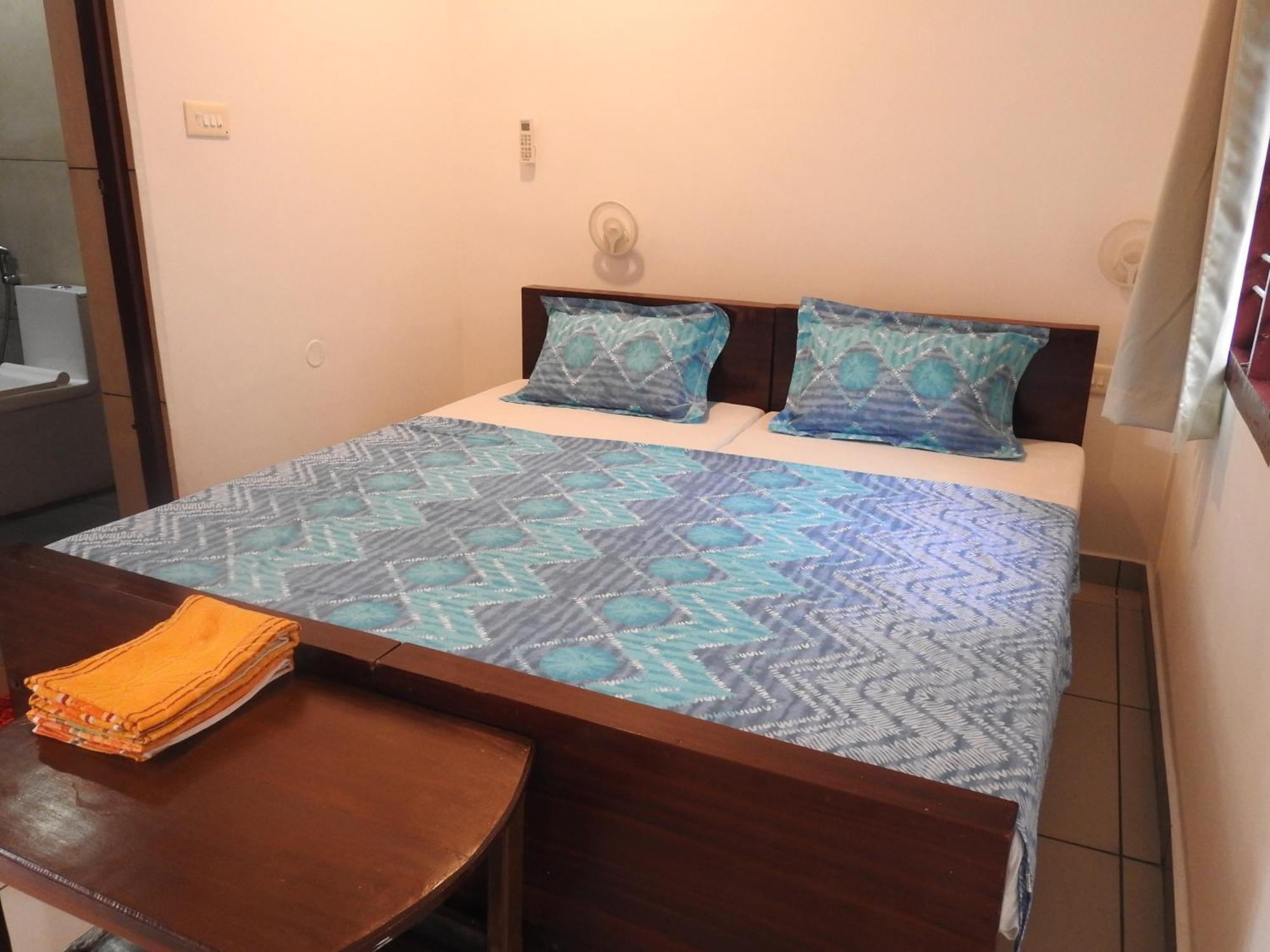 Shoreline Marari Beach Villa At Golden Beach Mararikulam アーラップーザ県 エクステリア 写真